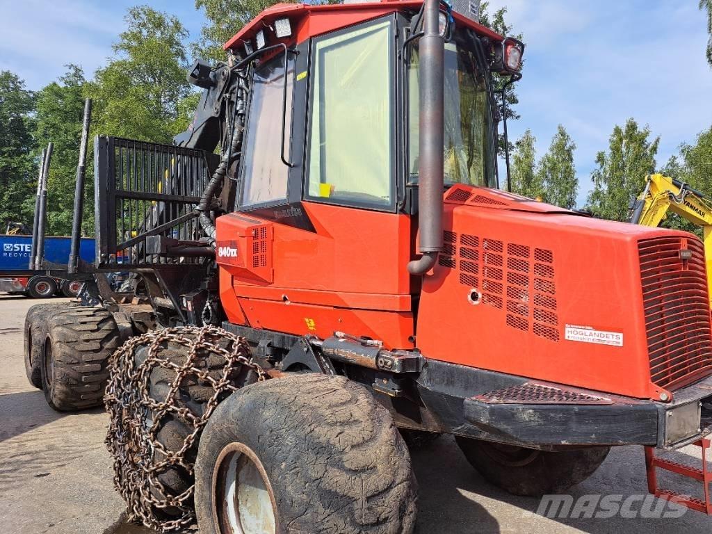 Komatsu 840 TX Forwarder