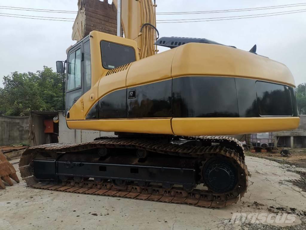 CAT 325C Raupenbagger