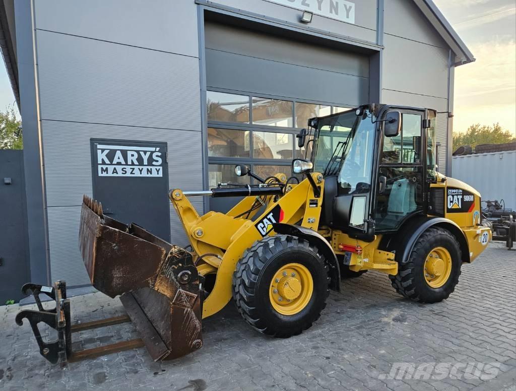 CAT 906 Radlader
