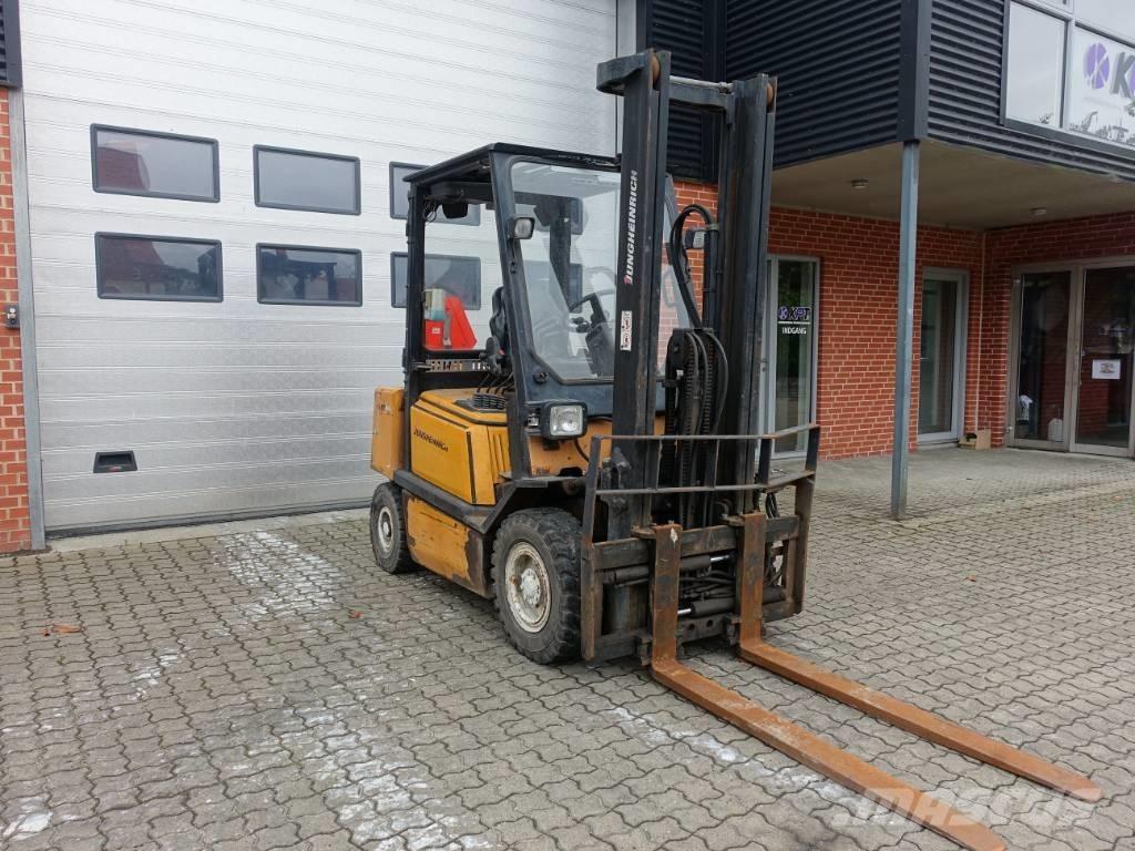Jungheinrich DFG 25 Diesel Stapler