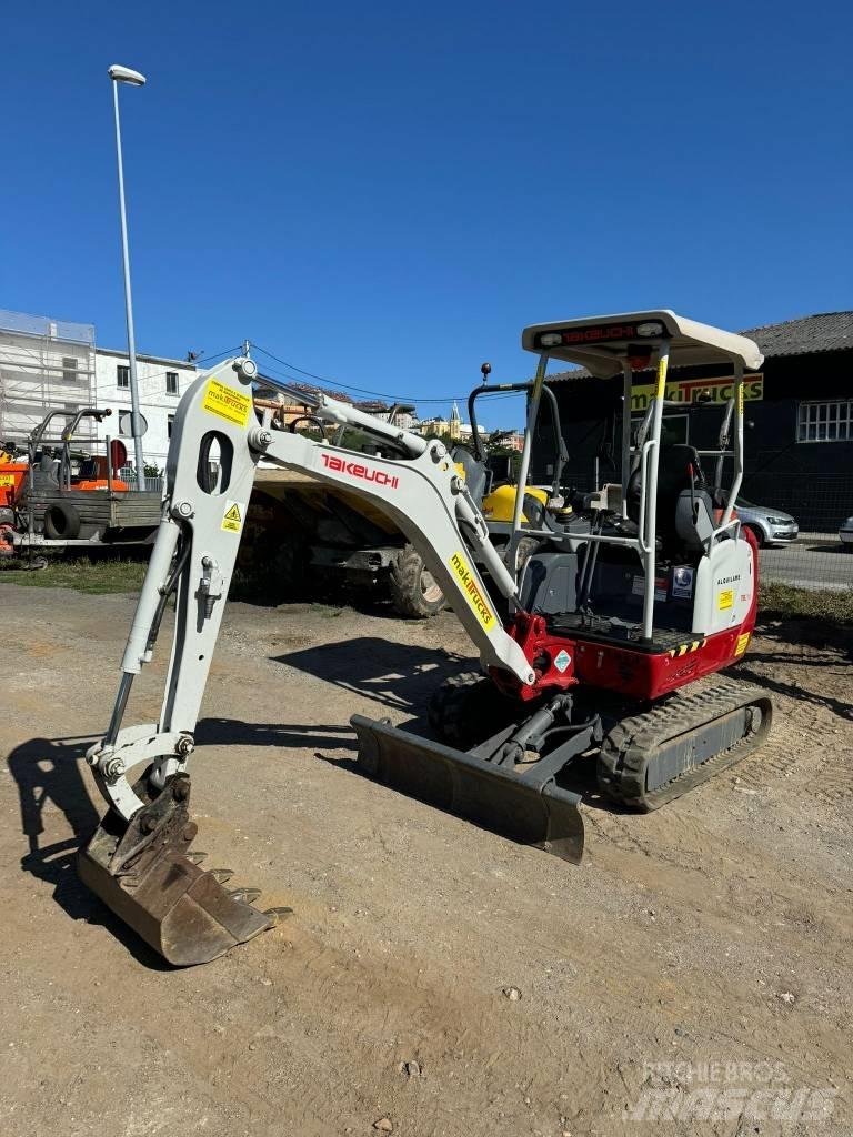 Takeuchi TB216 Minibagger < 7t
