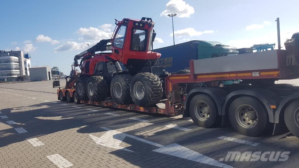 Komatsu 931 XC Harvester