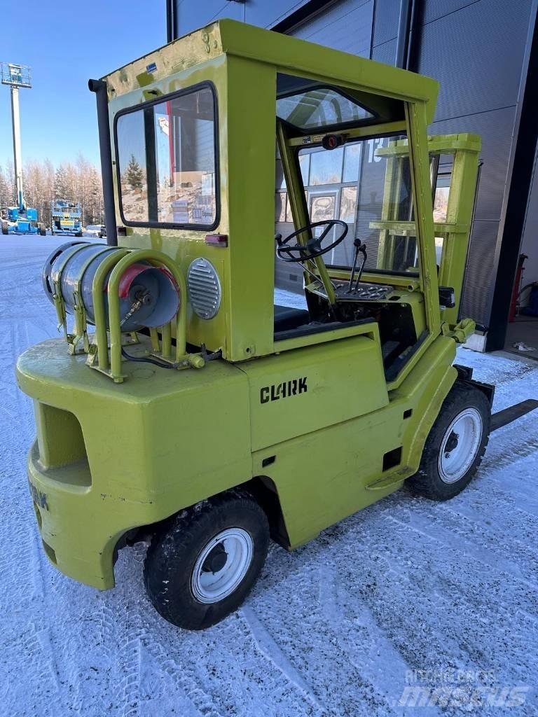Clark C500Y-55 Gas Stapler
