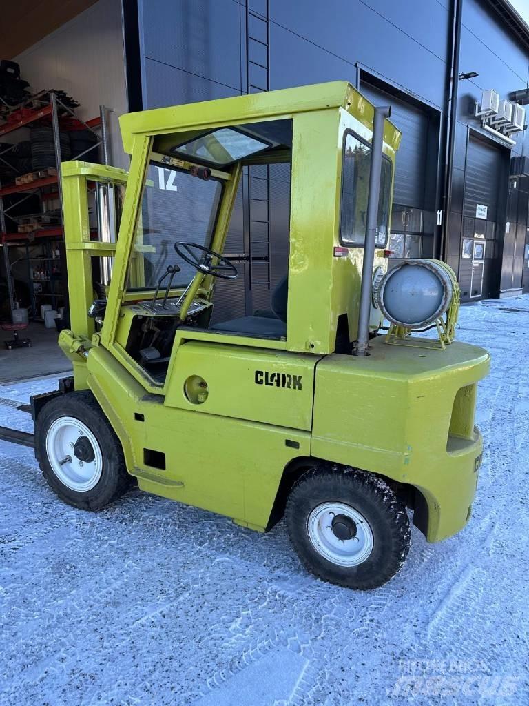 Clark C500Y-55 Gas Stapler