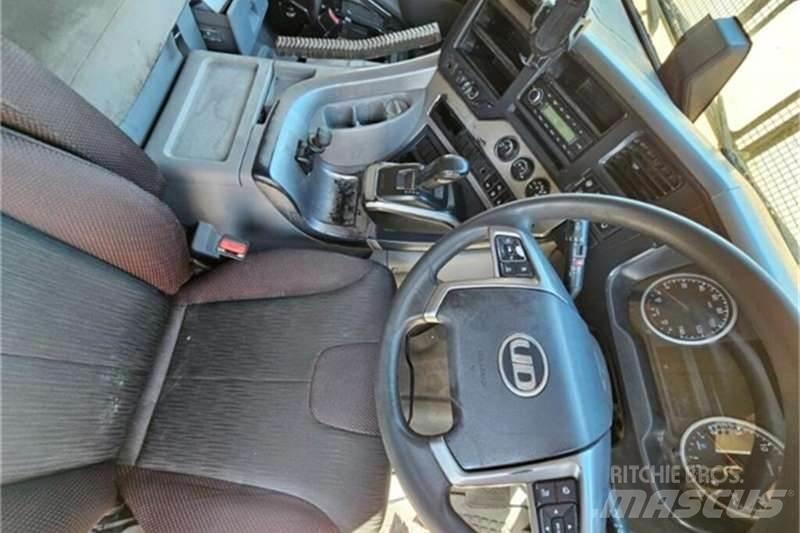 UD TRUCKS QUON Andere Fahrzeuge