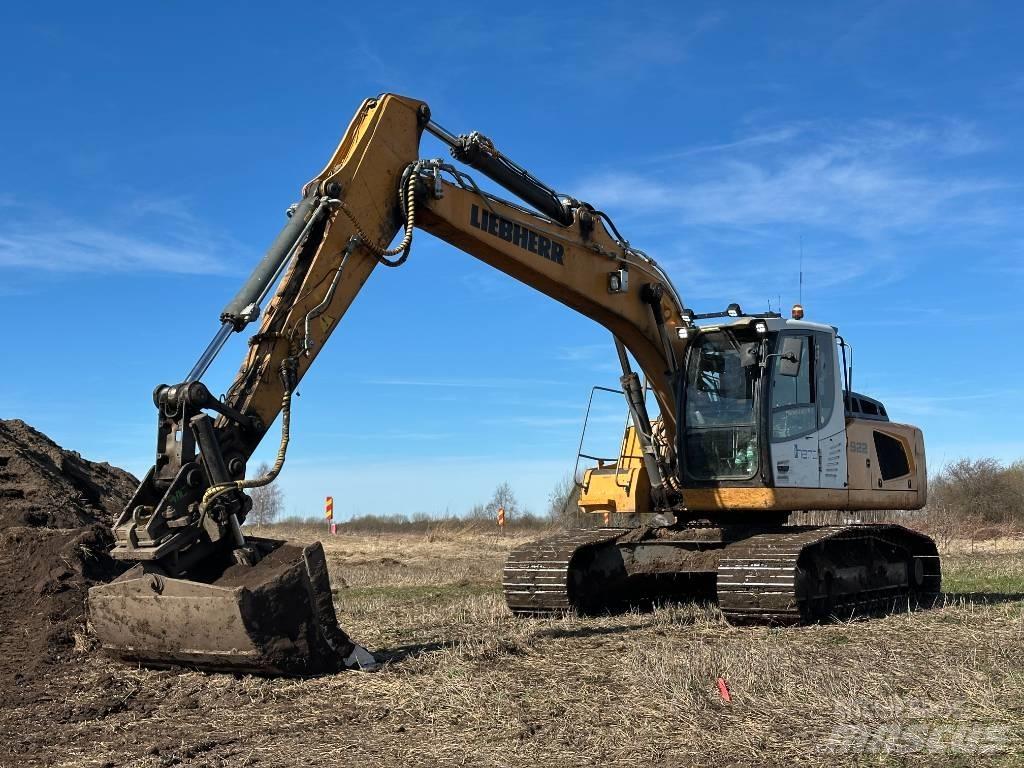 Liebherr R 922 Raupenbagger