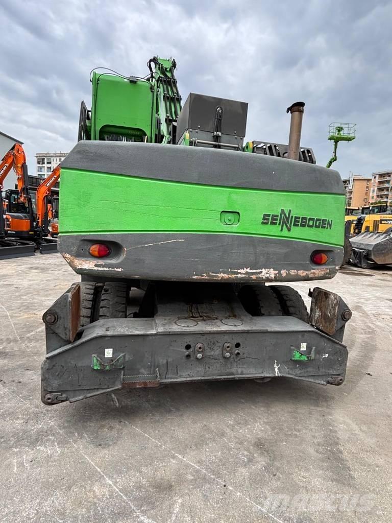 Sennebogen 821 M Materialumschlag