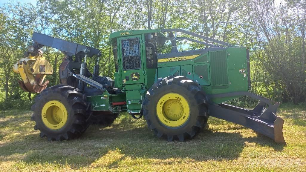 John Deere 648 L-II Stammholzschlepper