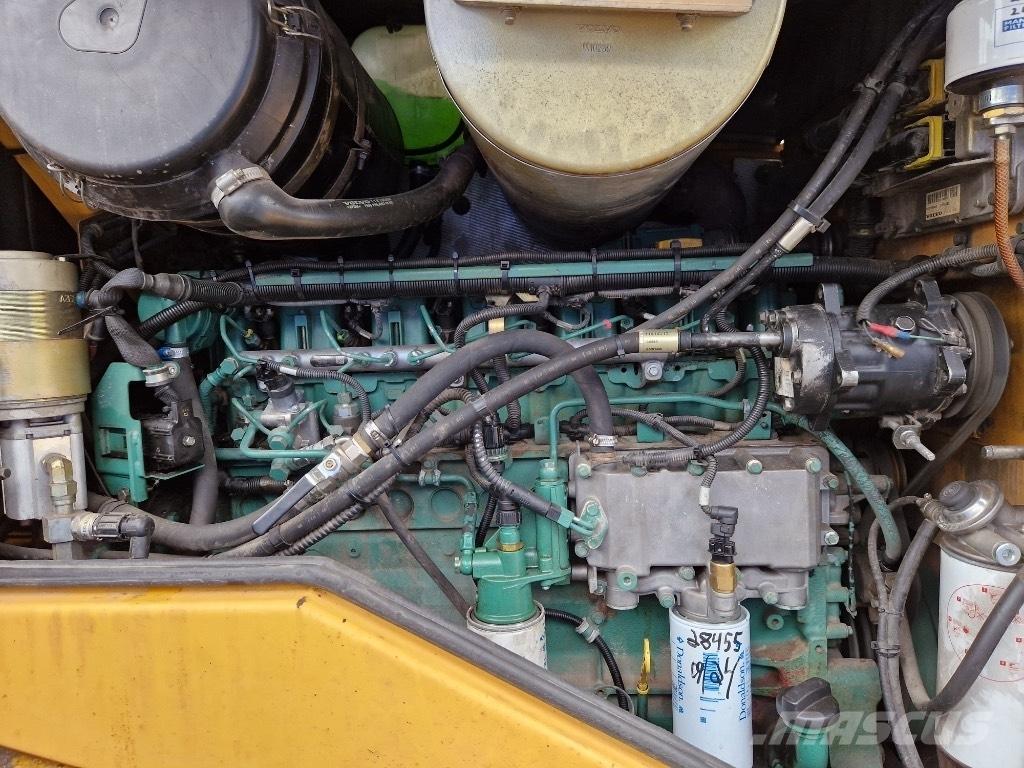 Volvo L 120 E Radlader