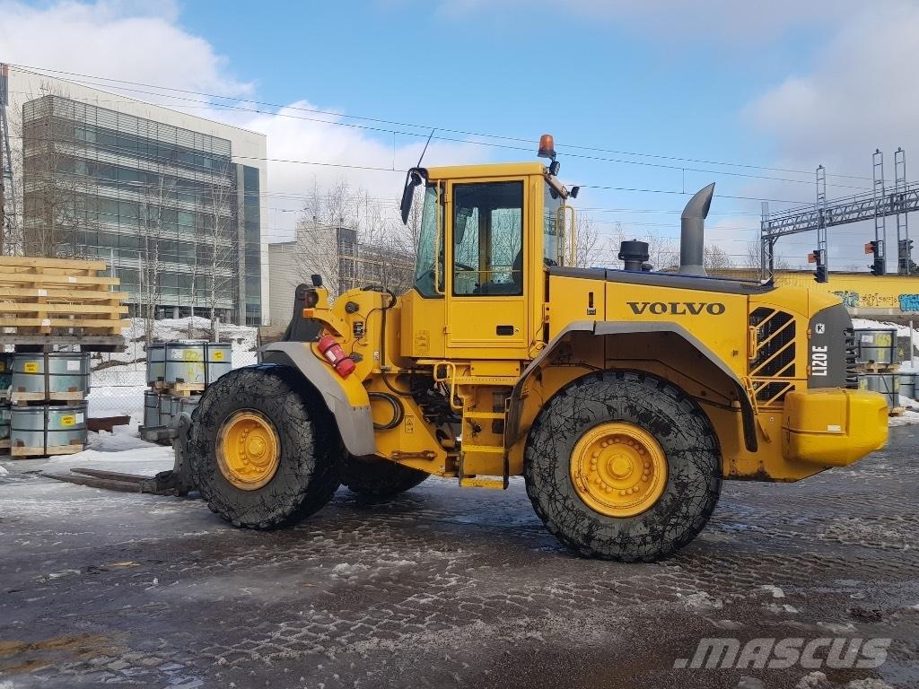 Volvo L 120 E Radlader