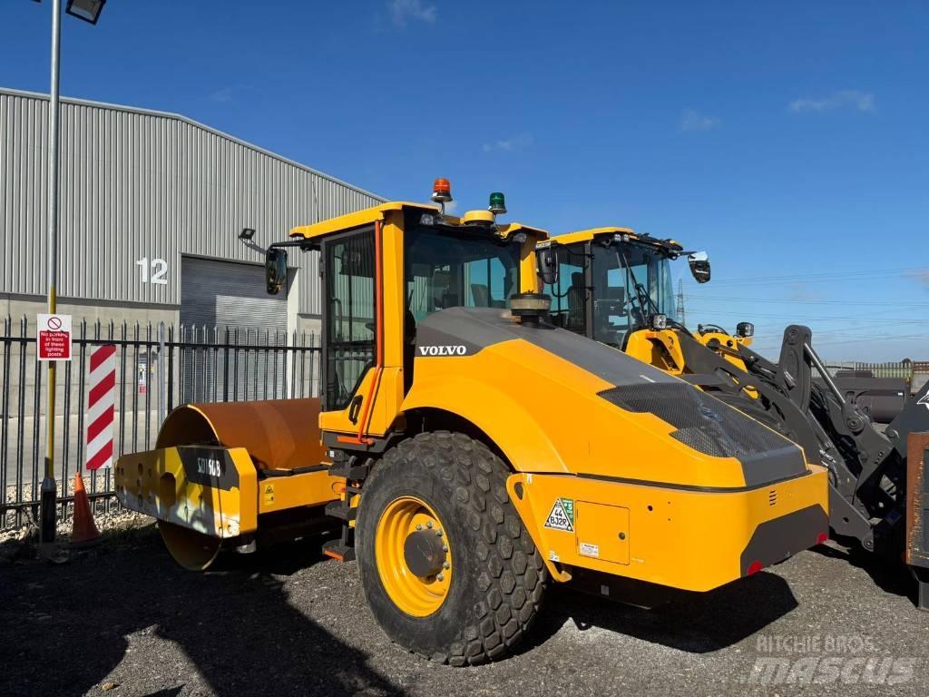 Volvo SD 160 B Gummiradwalzen