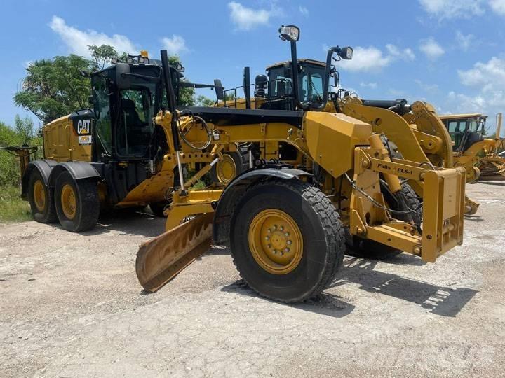 CAT 12 M 3 Grader