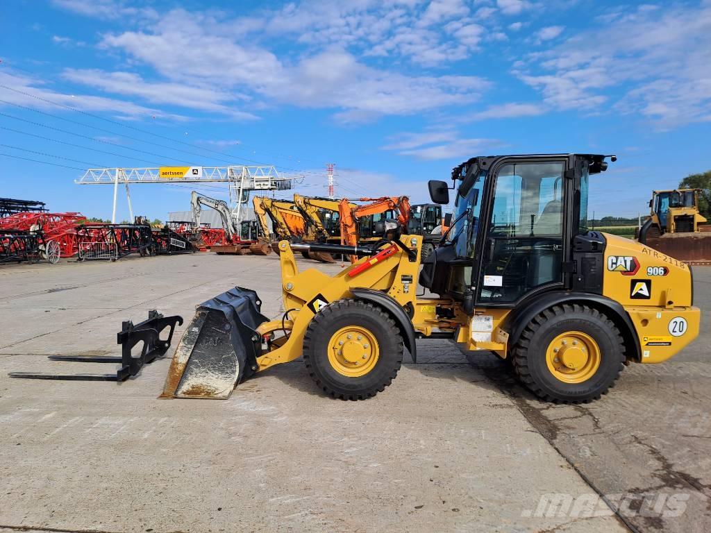 CAT 906 (Bucket+Forks) Radlader