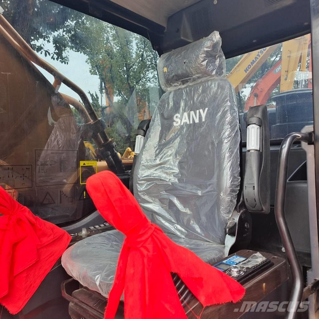 Sany SY 215 C Raupenbagger