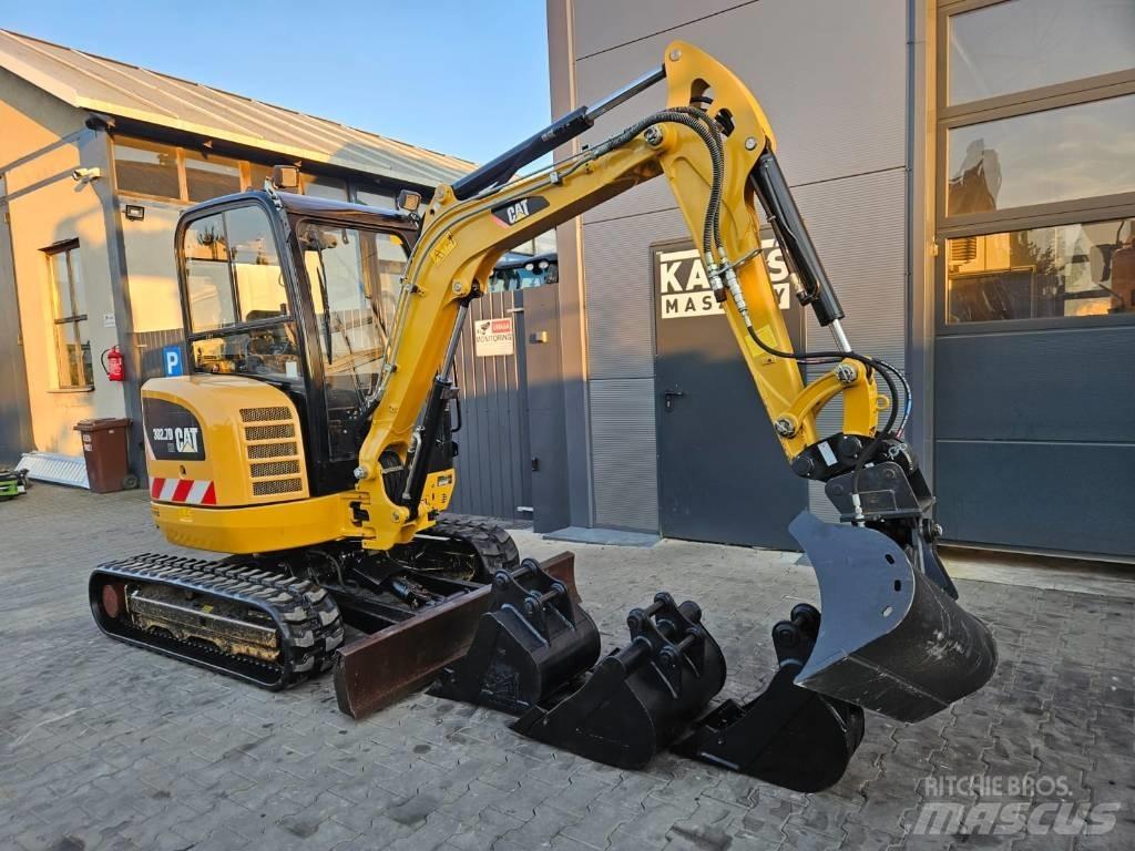 CAT 302.7 D CR Minibagger < 7t