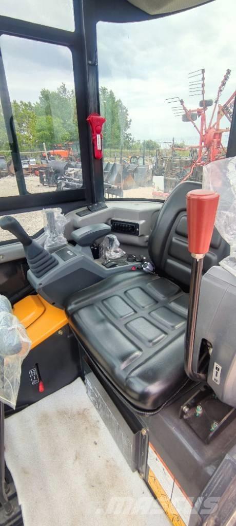Shantui SE 17 SR Minibagger < 7t