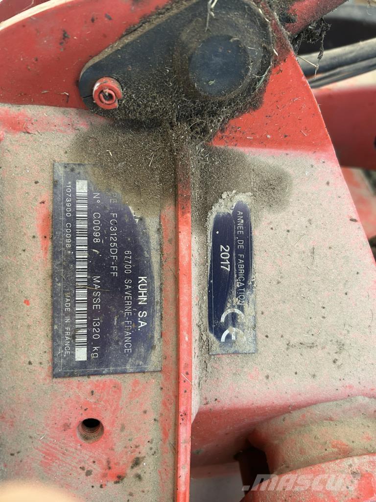 Kuhn FC3125 Gezogene und selbstfahrende Mäher