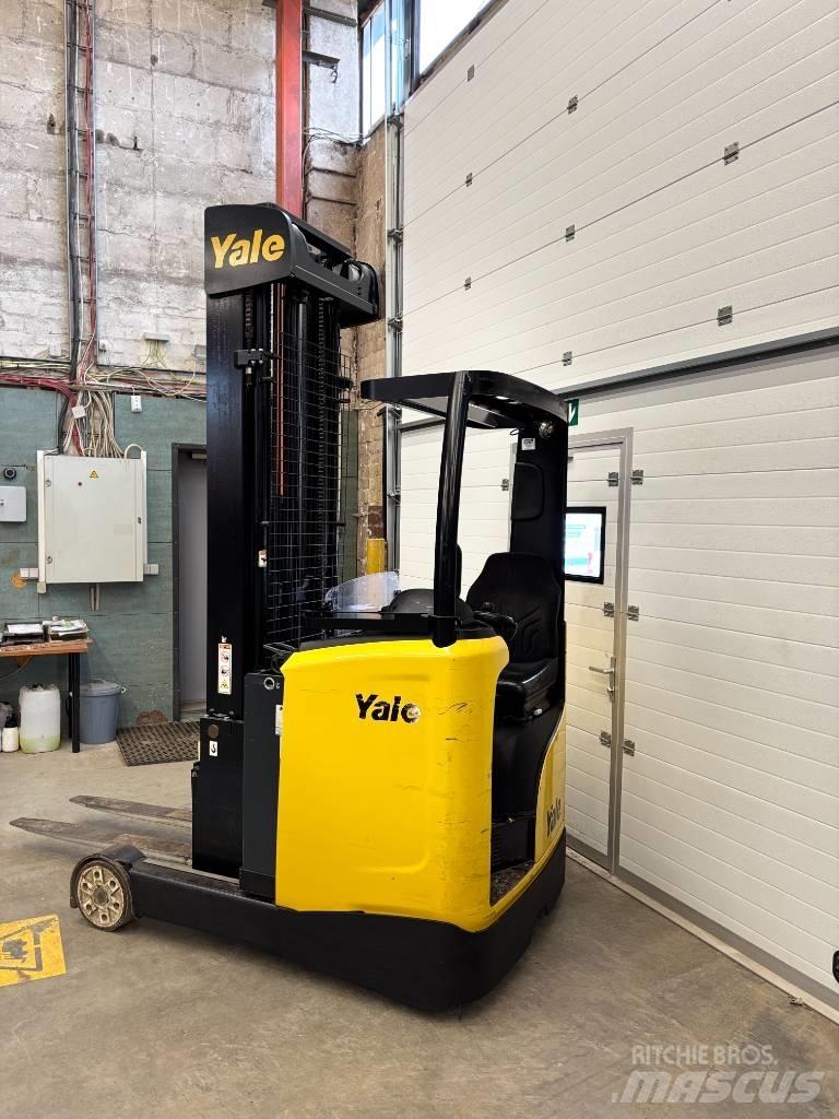 Yale MR 14 Schubmaststapler