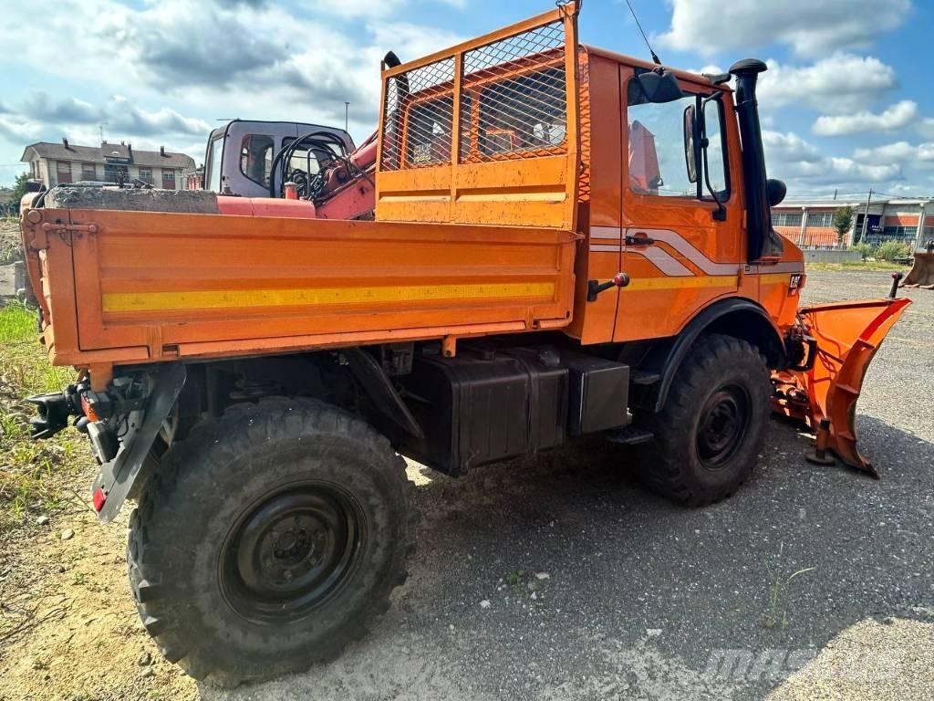 Mercedes-Benz unimog Kastenaufbau
