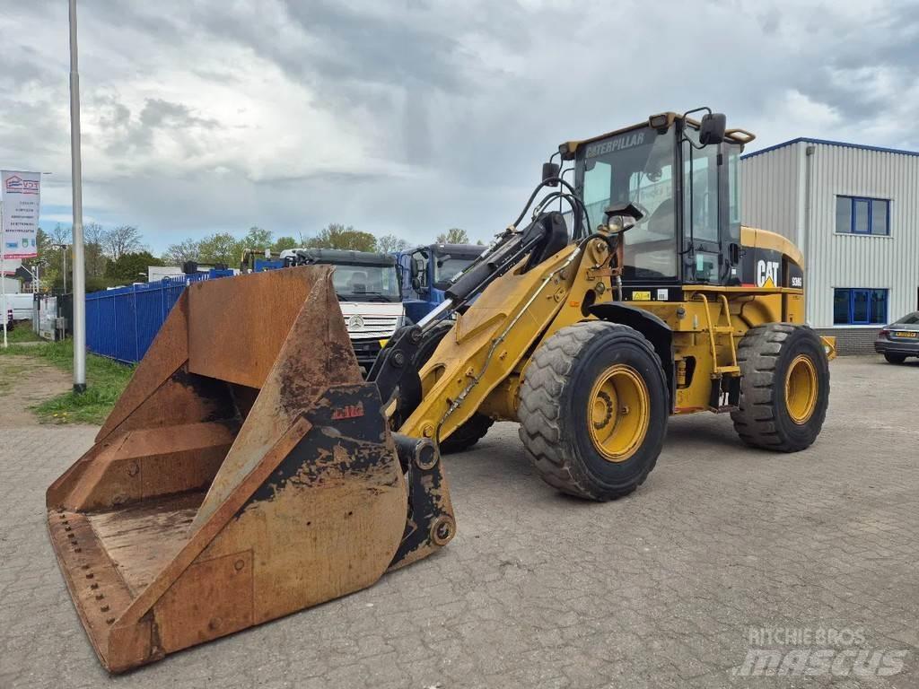 CAT 930G Radlader