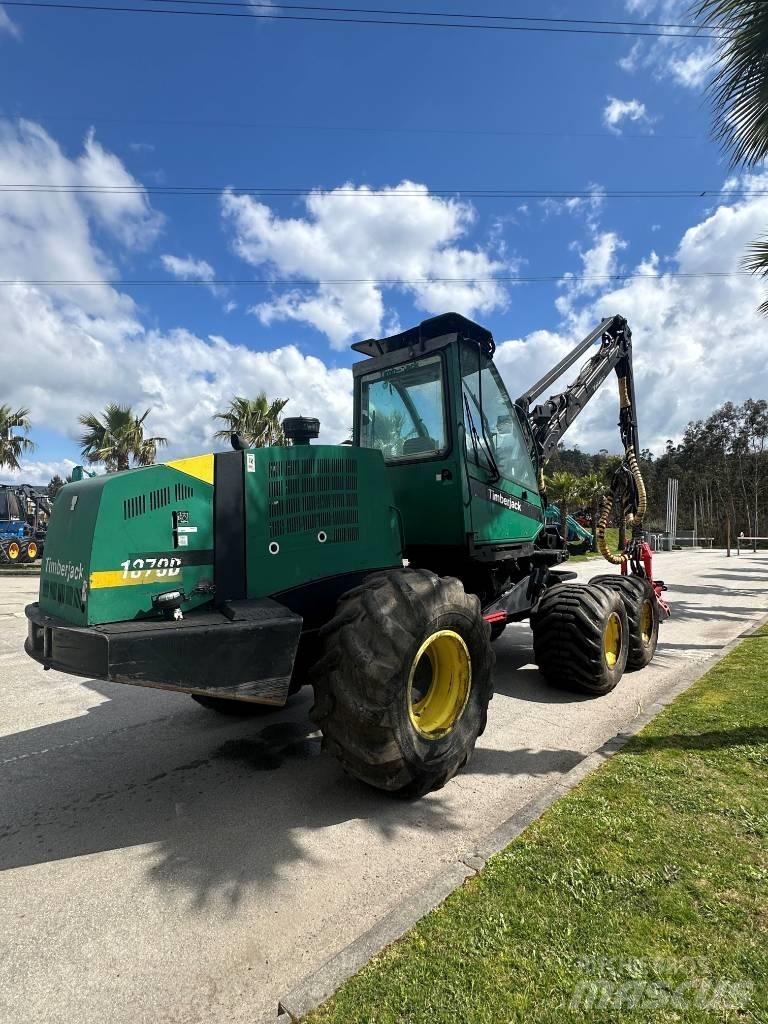 Timberjack 1070D Harvester