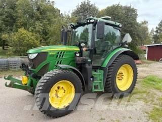 John Deere 6130 R Traktoren
