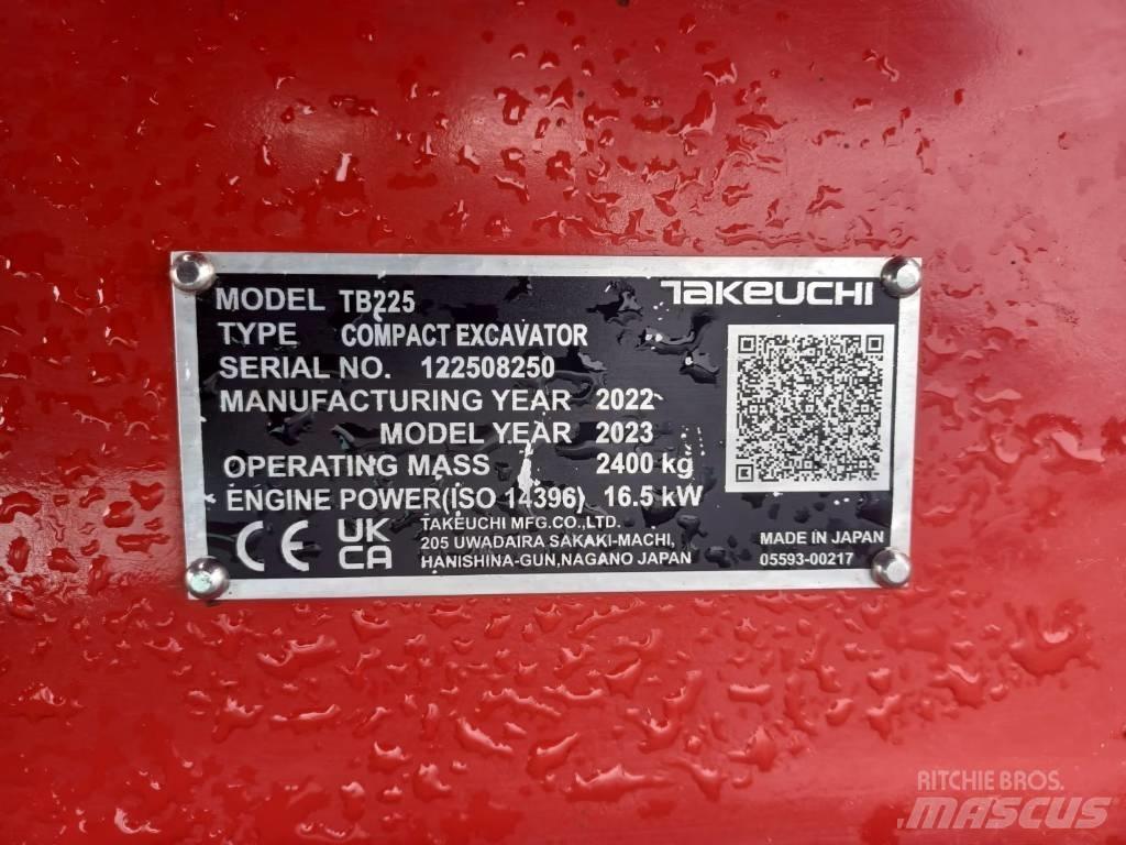 Takeuchi TB 225 Minibagger < 7t