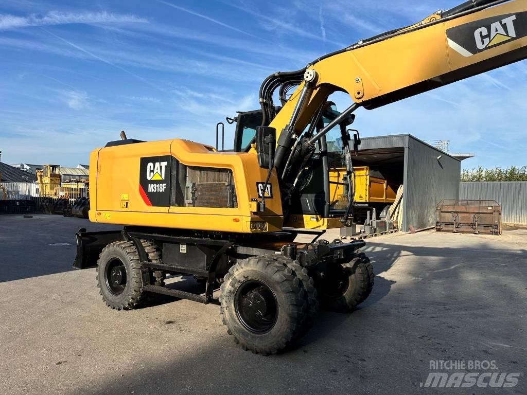 CAT M 318 F Mobilbagger