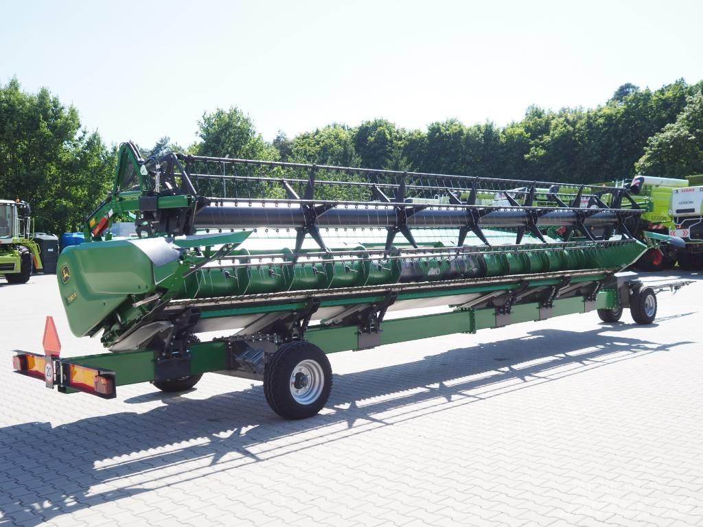 John Deere S780 + 730X Mähdrescher