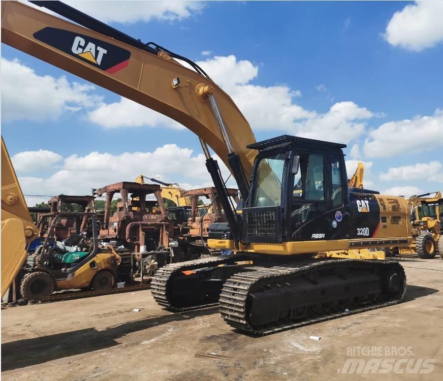 CAT 320D Raupenbagger