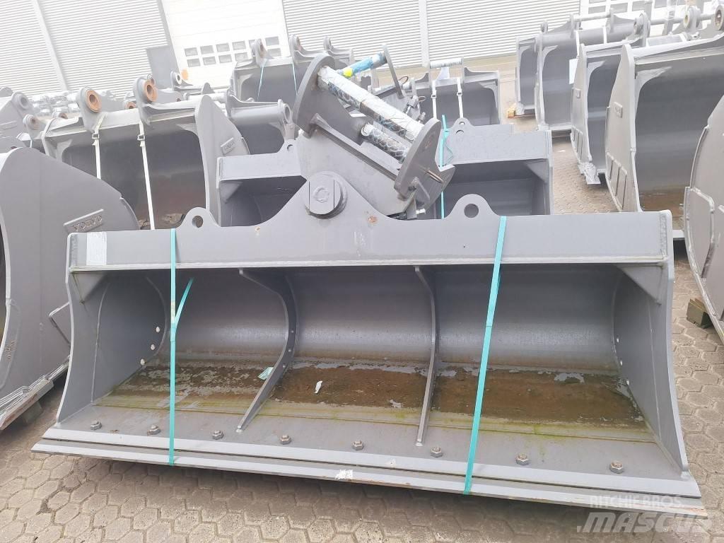 Tiltbucket 2400 mm. Schaufeln