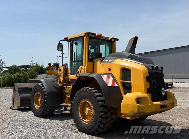 Volvo L90H Radlader
