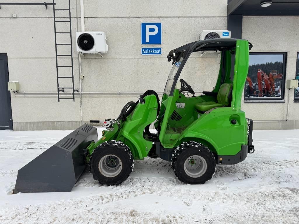 Avant R 28 Minilader