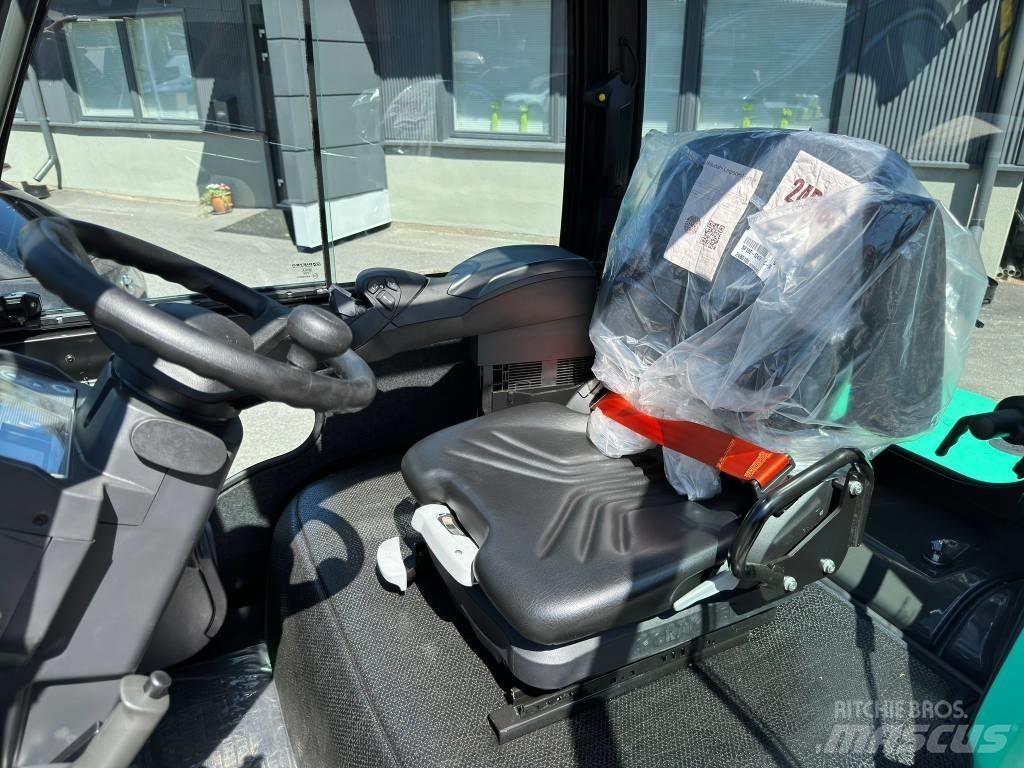 Mitsubishi FD25N3 Diesel Stapler