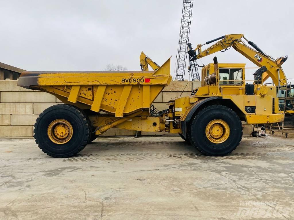 CAT D 25 C Dumper - Knickgelenk