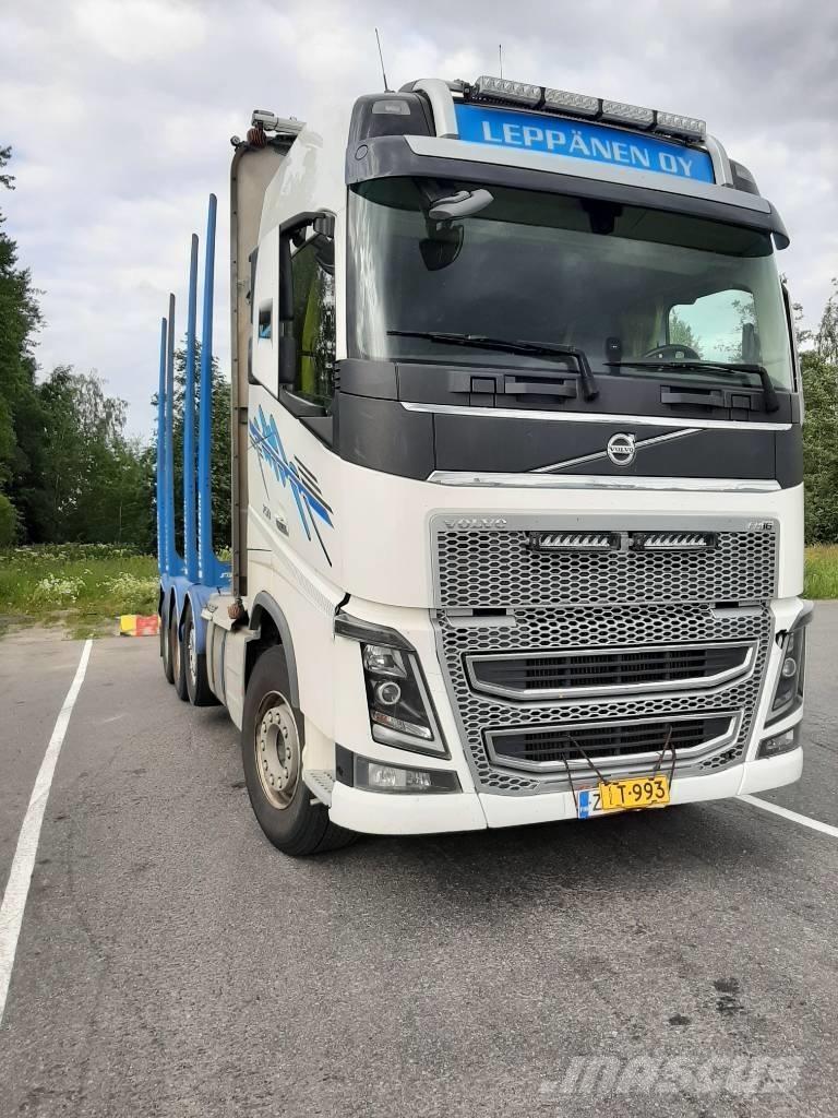 Volvo FH 16 Holzfahrzeuge