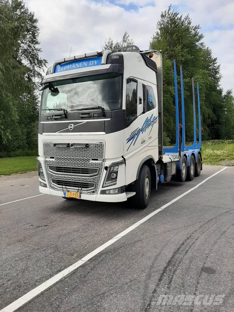 Volvo FH 16 Holzfahrzeuge