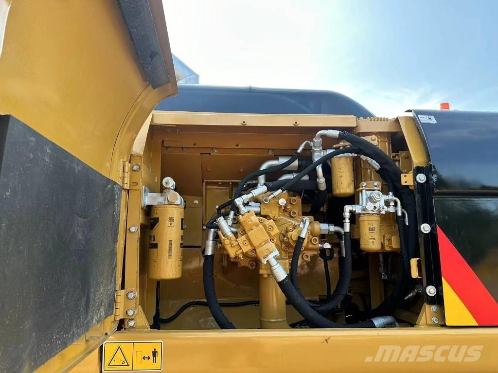 CAT 330 D Raupenbagger