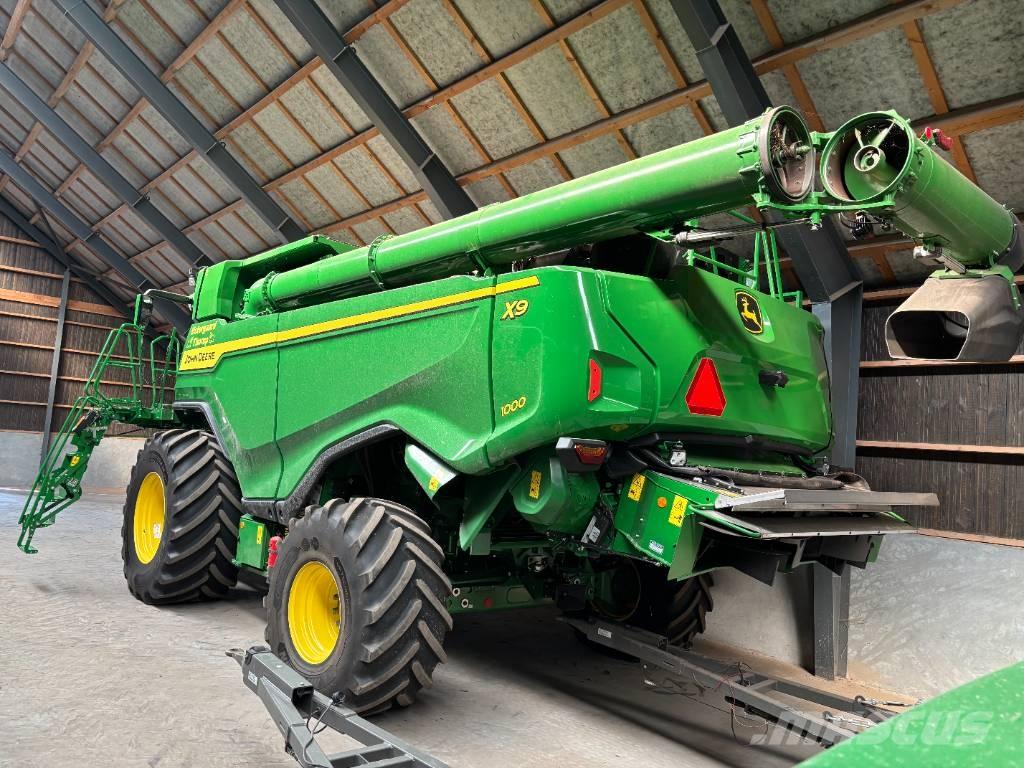 John Deere X9 1000 Mähdrescher