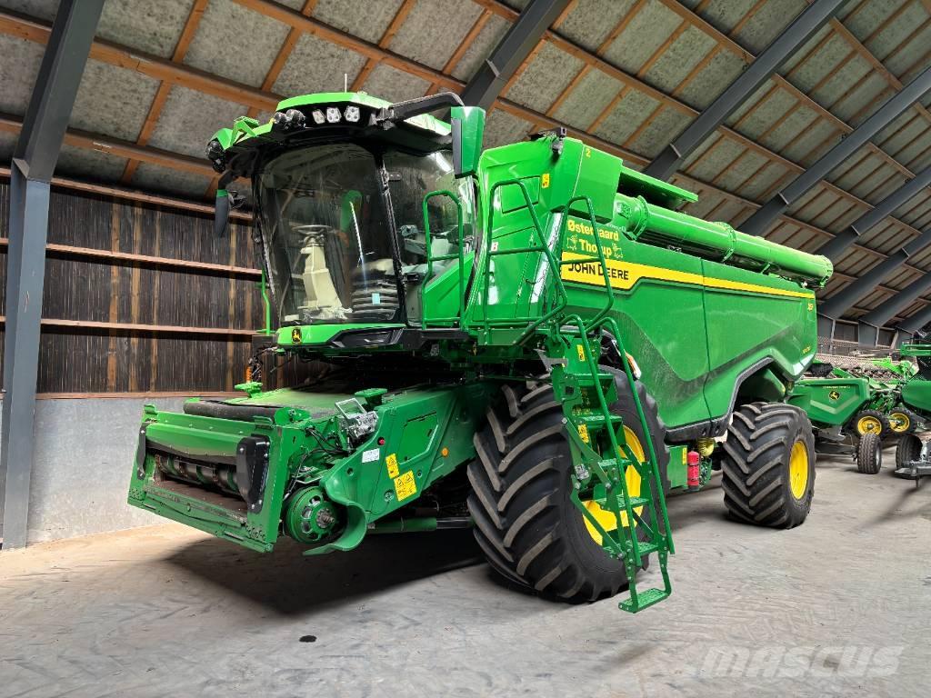 John Deere X9 1000 Mähdrescher