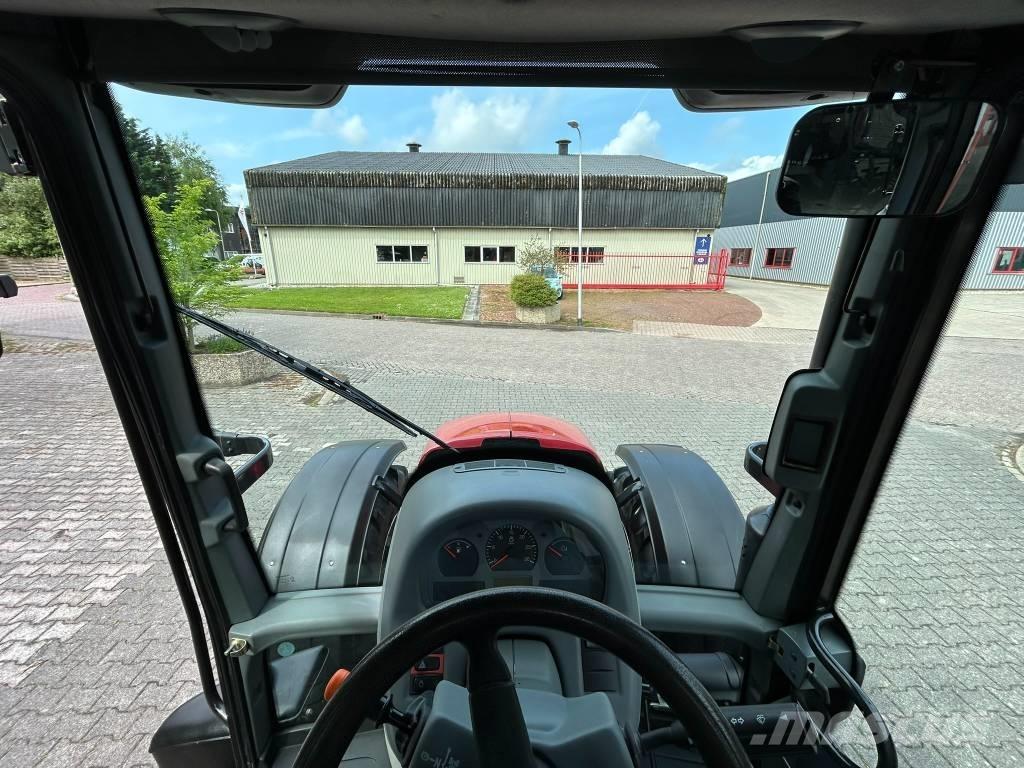 Valtra N 93 Traktoren