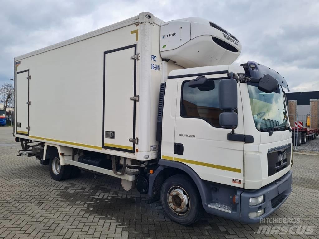 MAN 12.220 5.6m Kühlkoffer