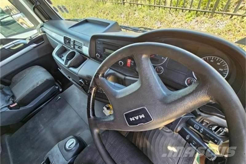 MAN 27 SERIES Andere Fahrzeuge