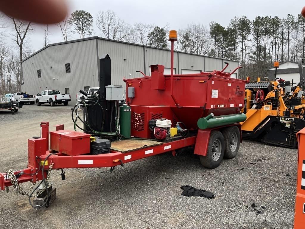 Falcon 4 Ton Hot Box Bitumen Sprayer