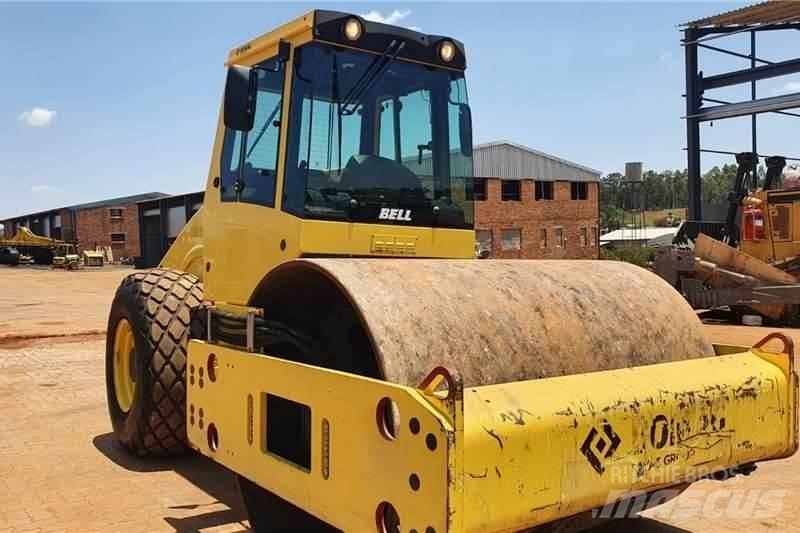 Bomag BW212D-40 Kombiwalzen
