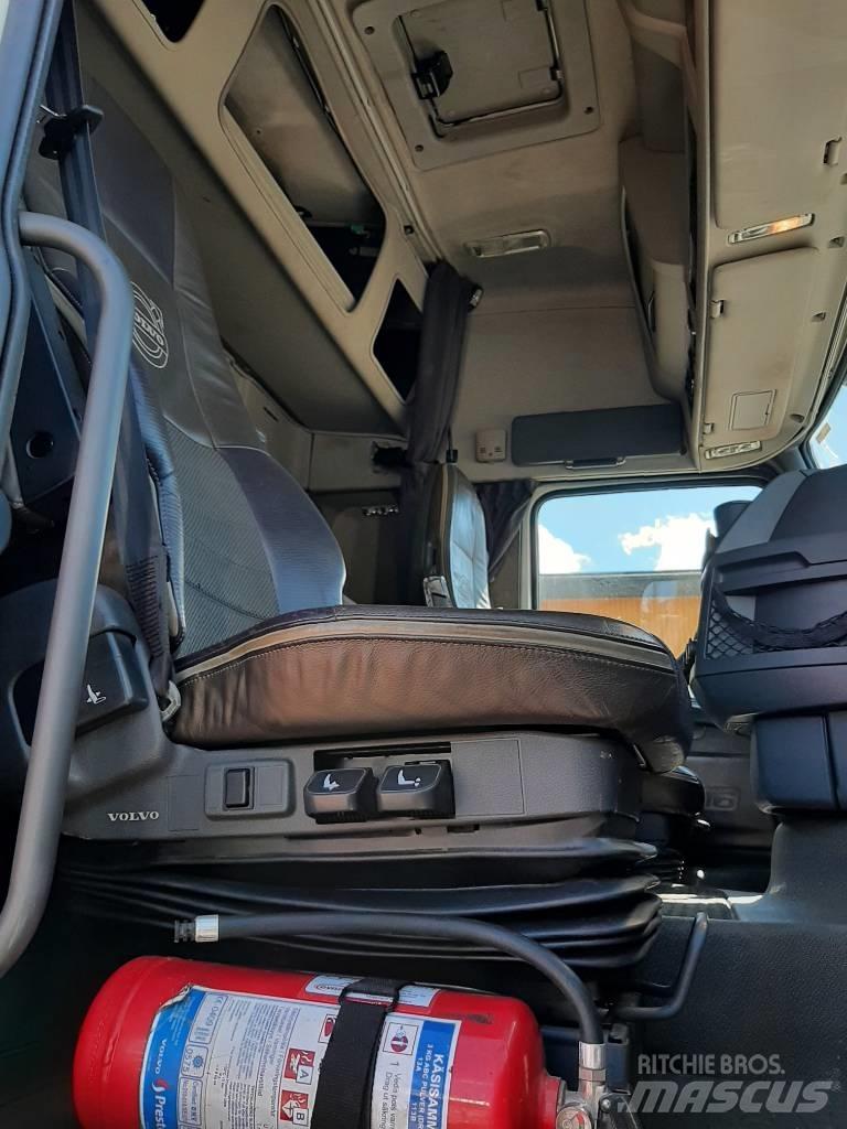 Volvo FH 16 Holzfahrzeuge