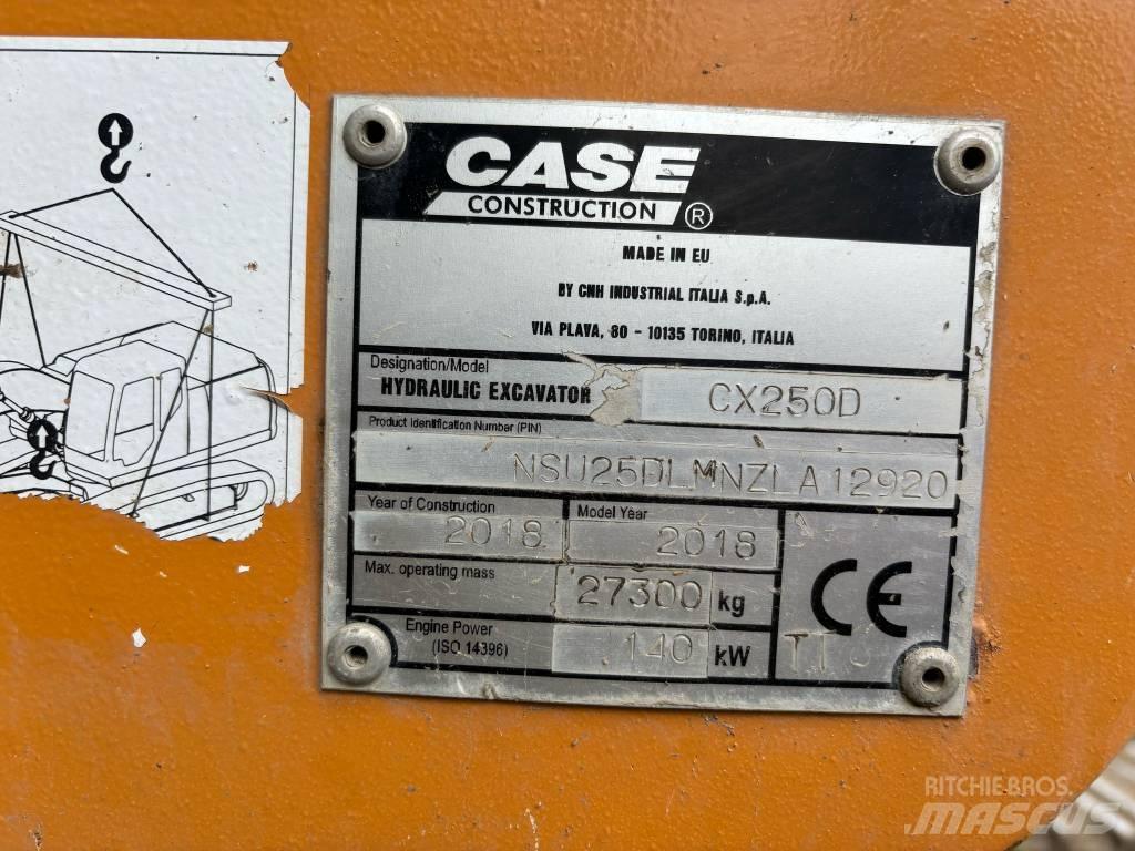 CASE CX 250 D Raupenbagger