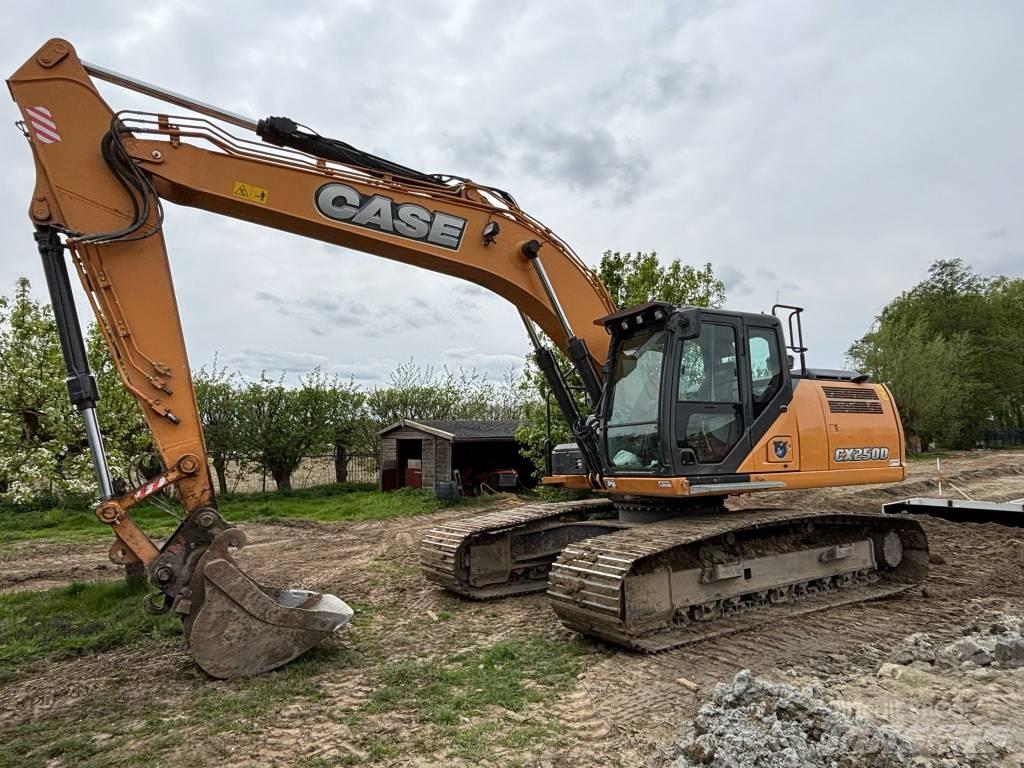 CASE CX 250 D Raupenbagger