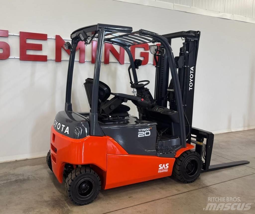 Toyota 10898 8FBM20T Elektro Stapler