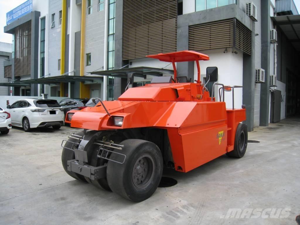 Sakai TZ 701 Gummiradwalzen